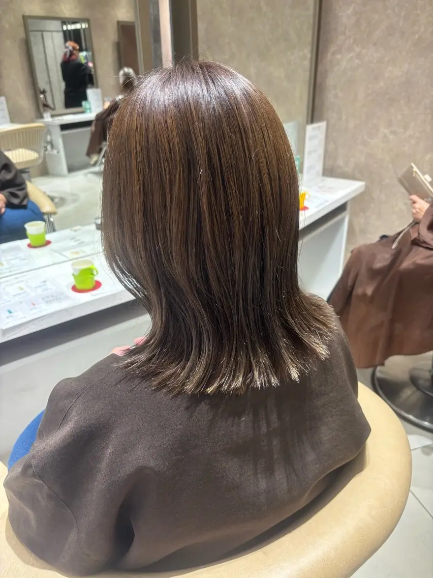 セミロング カラー Earth三ツ境🍉 まいかのヘアスタイル