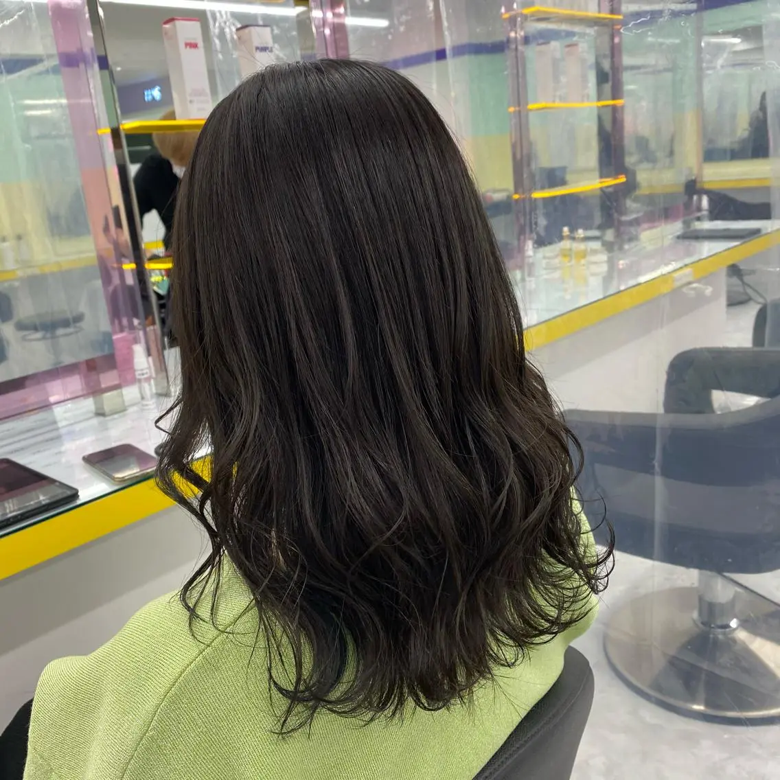 ミディアム カラー ヘアアレンジ カット ヘアカラー mai🍑暖色カラー /レイヤー💖のヘアスタイル
