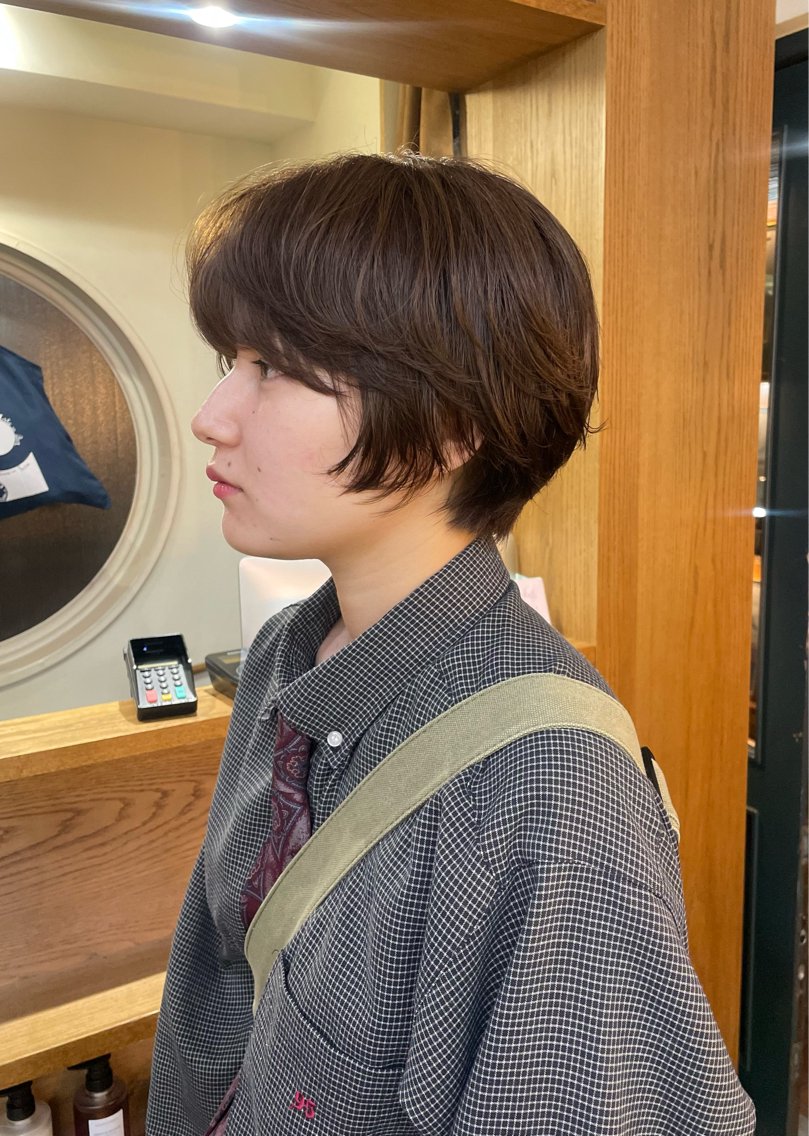 ショート カラー ベージュカラー ショートヘア ナガシマ マイのヘアスタイル