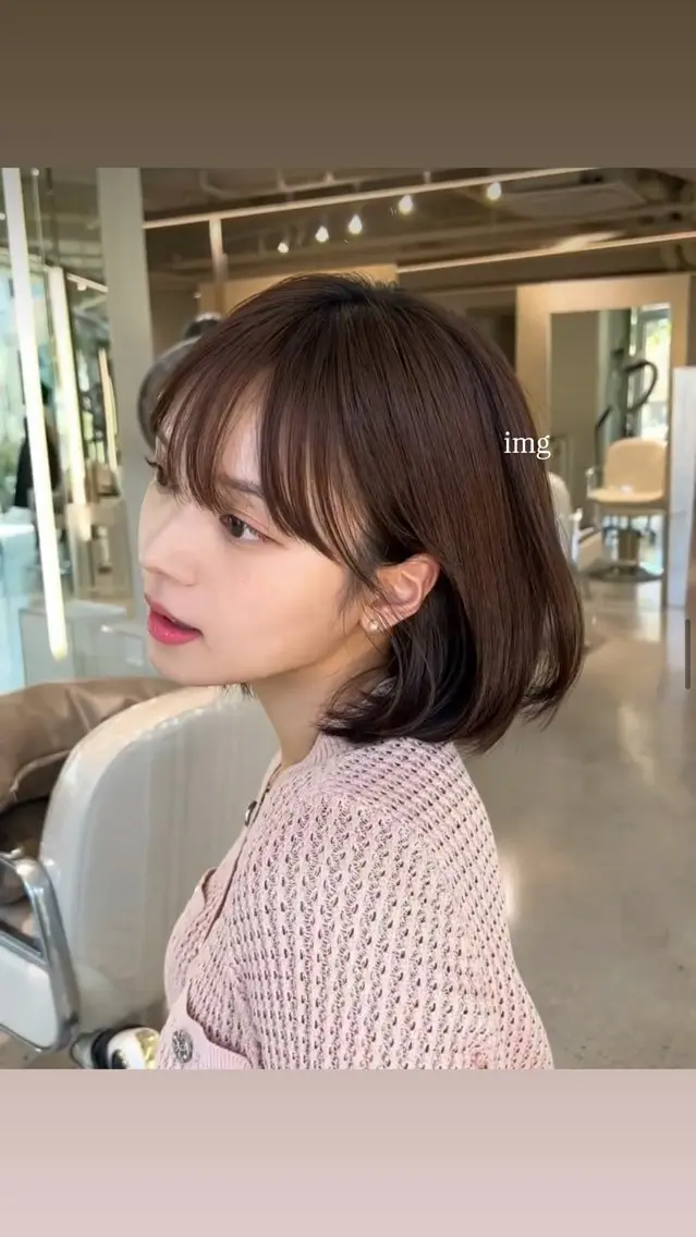 ショート カラー 🫧ミディアムカット 韓国透明感カラー🫧のヘアスタイル