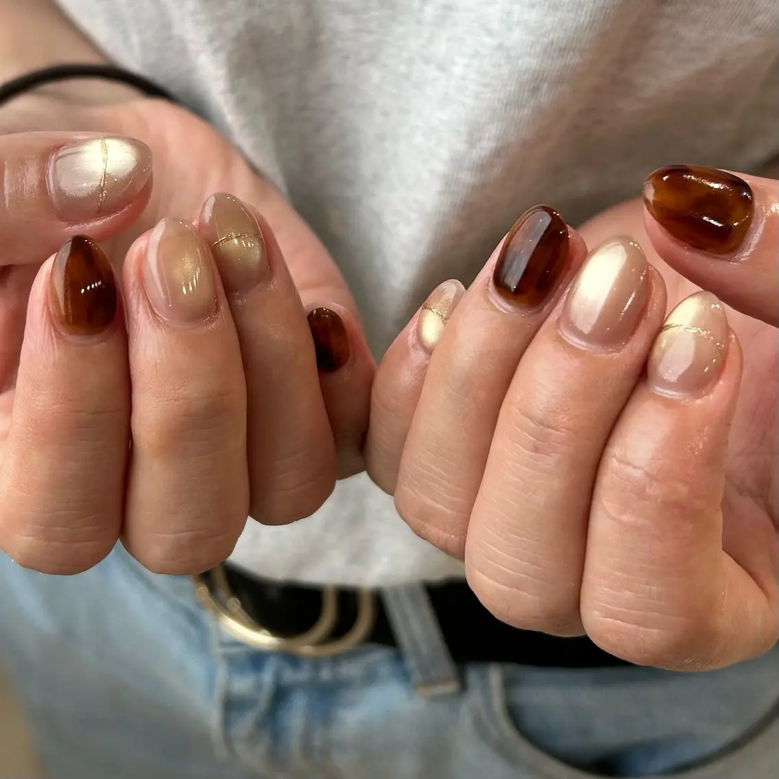 ネイル べっ甲ネイル 氷ネイル・うるうるネイル Halo Nail 【ハロネイル】のネイルデザイン