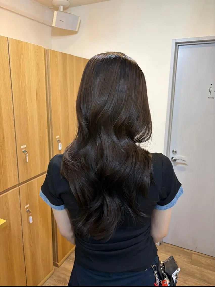 ロング カラー ヘアカラー 心寧🍑🤍ྀི/ beigecolorのヘアスタイル