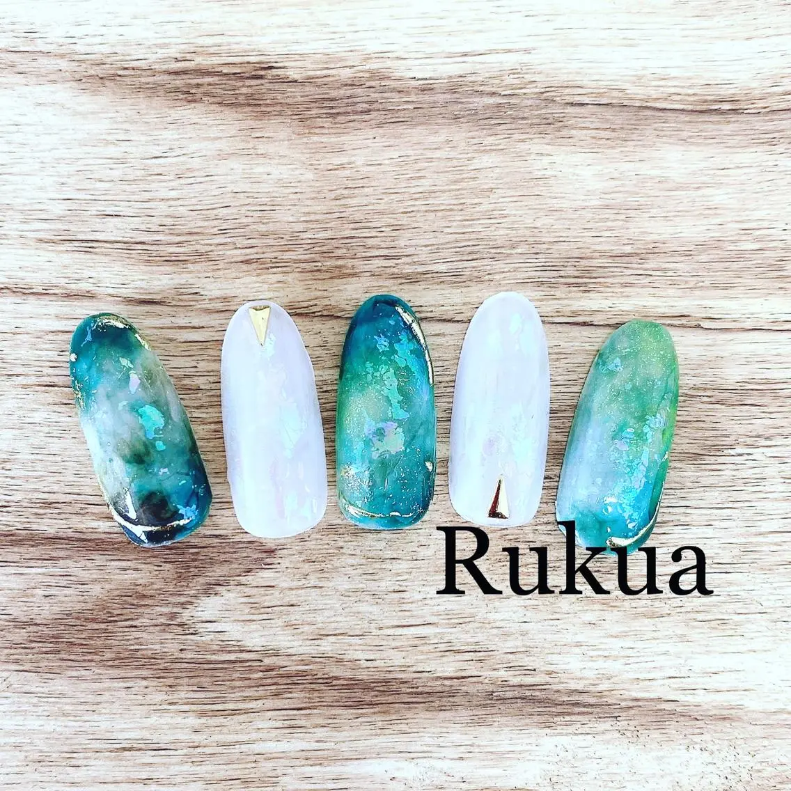 ネイル Rukua Nのマツエク・マツパデザイン