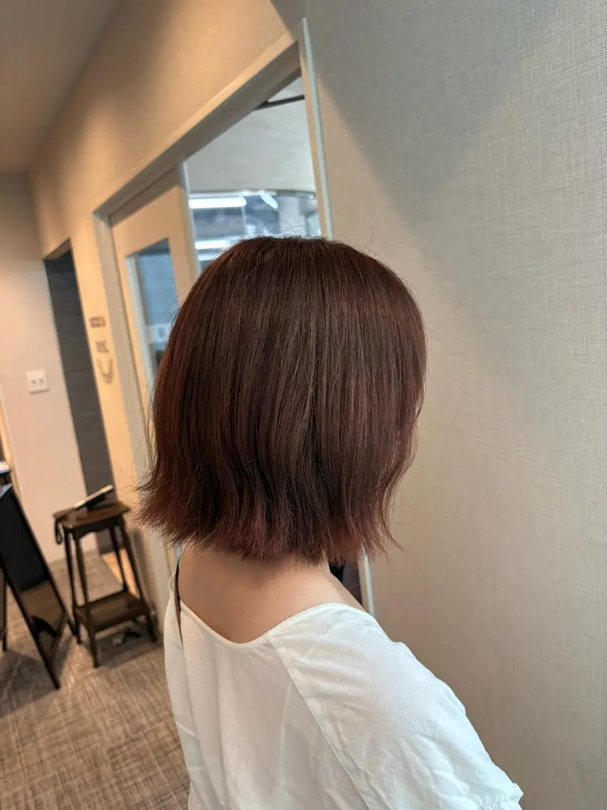 ショート ゆるふわレイヤー カット manonのヘアスタイル