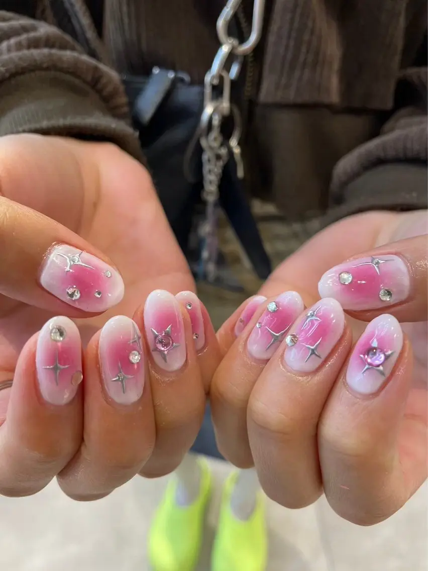ネイル ハンドネイル ハイトーン/レイヤー nail 百咲💌のヘアスタイル