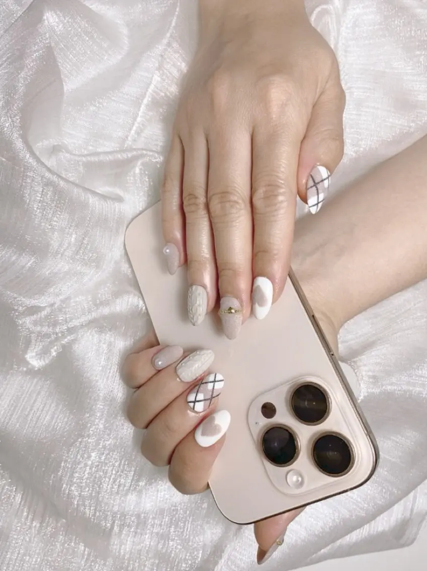 ネイル ハンドネイル ZUNBEE Nailのネイルデザイン