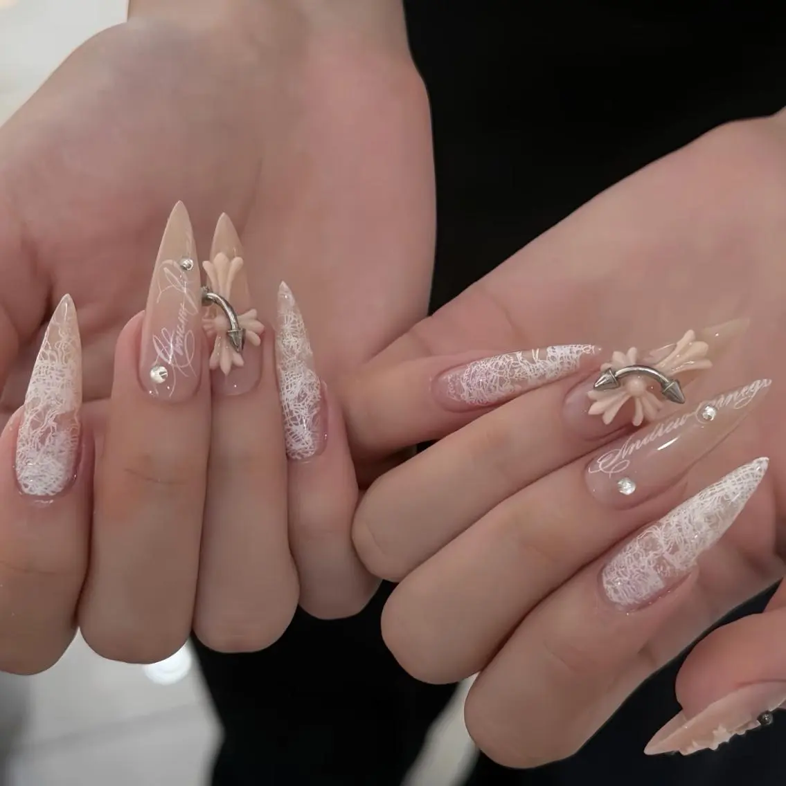 ネイル ハンドネイル エリ🫧 nail池袋東口のネイルデザイン