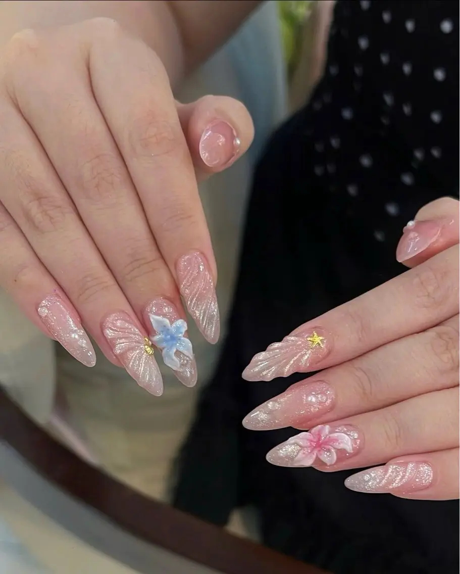 ネイル ガーリー キラキラネイル 韓国ネイル ロングネイル シンプルネイル ハンドネイル Genie Mika Nailsのネイルデザイン
