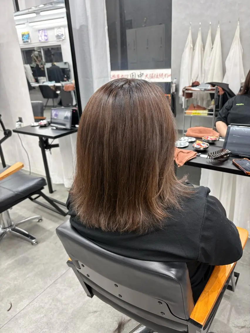 ミディアム カラー ケアカラー 透明感カラー オレンジ カット ヘアカラー LIV My【マイ】 髪質改善/箕面のヘアスタイル