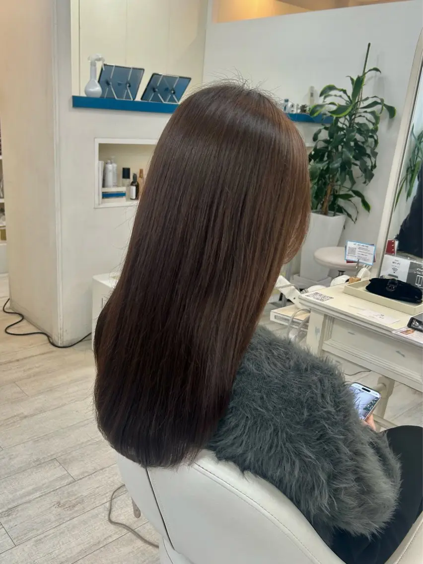 ロング カラー カット ヘアカラー 小川 夏花のヘアスタイル
