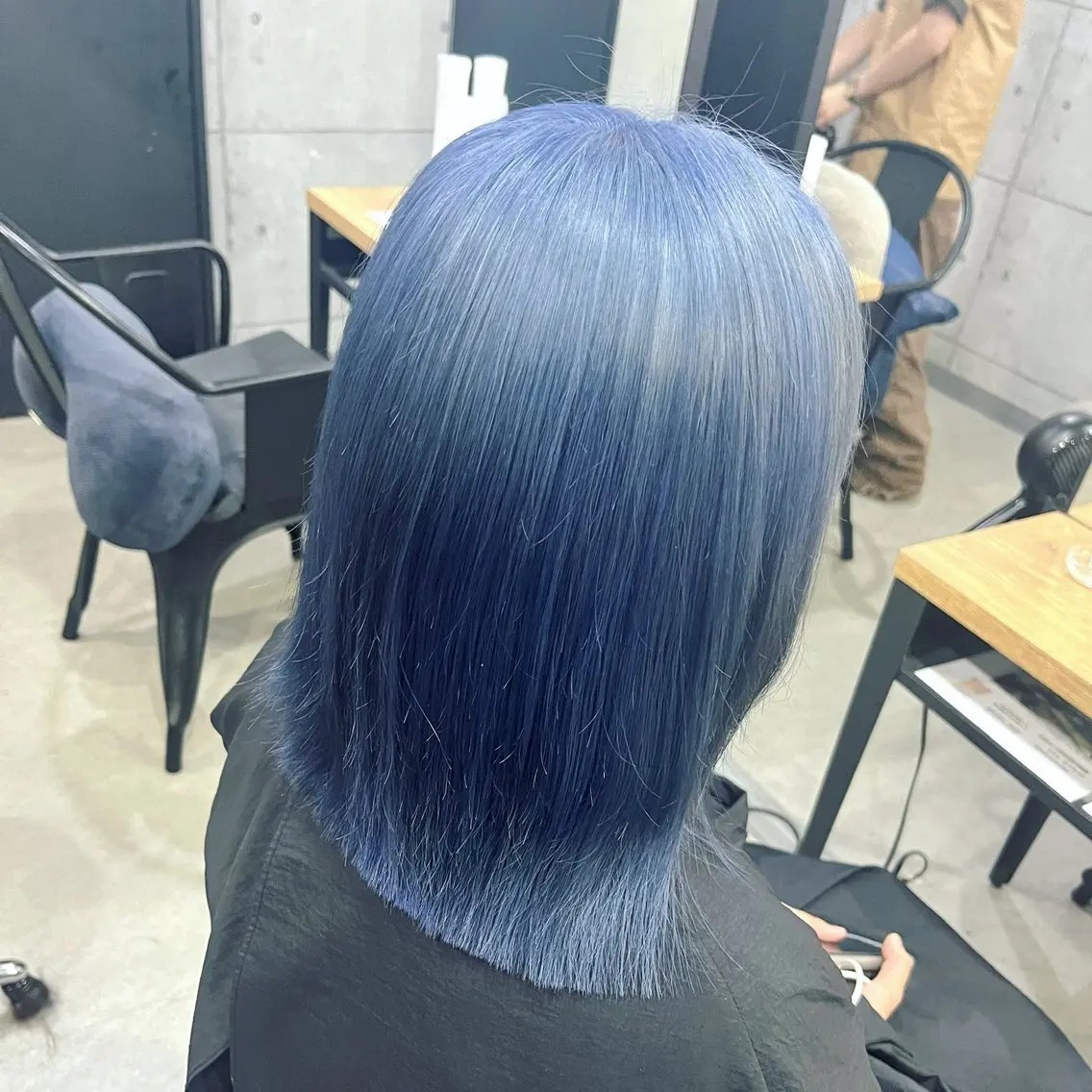 ミディアム カラー ヘアカラー トリートメント 🌈カラー特化 ハイトーンけいと🌈のヘアスタイル
