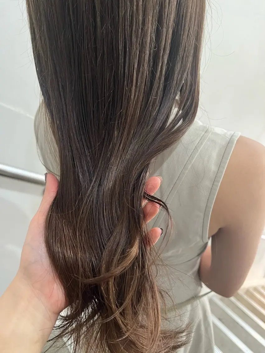 ロング カット ヘアカラー トリートメント 小顔カット/韓国 カラー🌙shikiのヘアスタイル