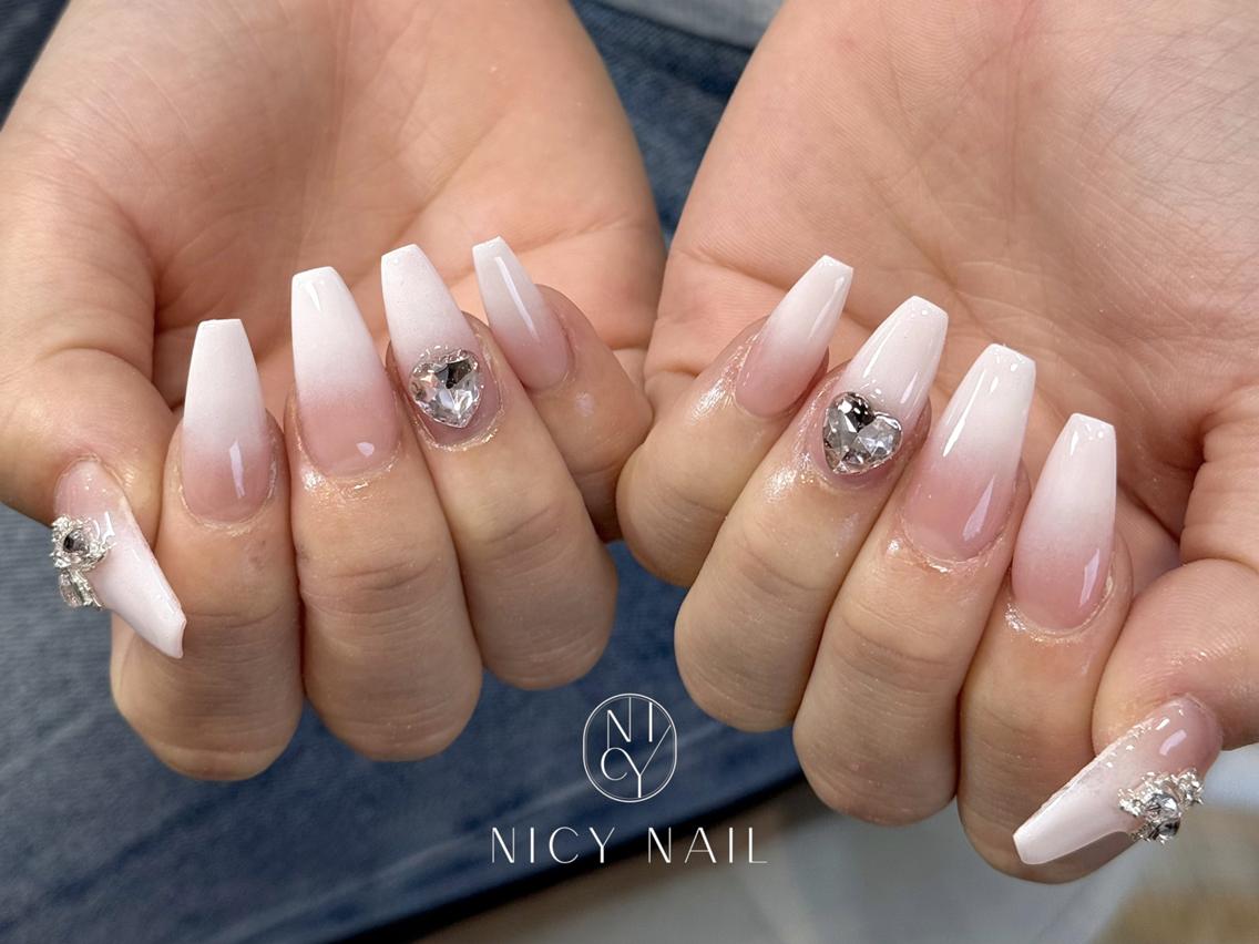 ネイル ハンドネイル Rika_ Nicy Nailのネイルデザイン