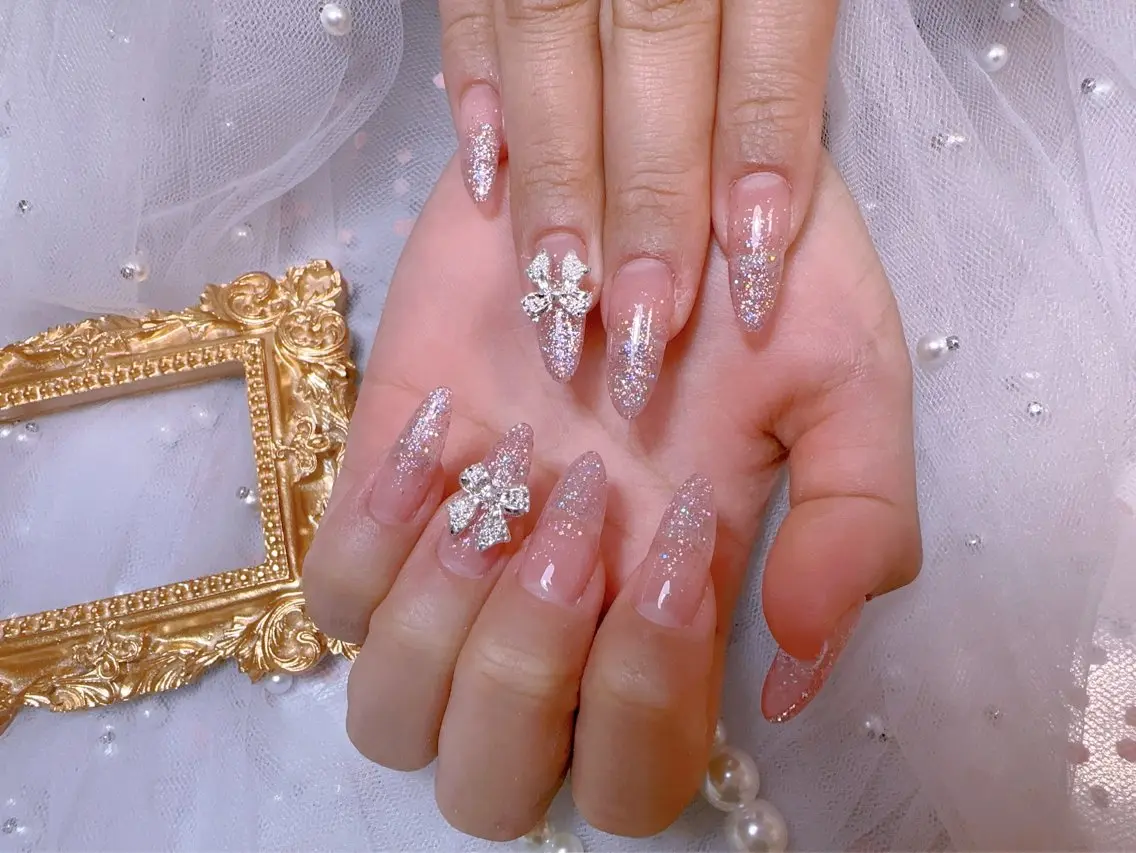 ネイル オーロラネイル フットネイル 韓国ネイル ラメ(グリッター) ラメグラデーション ハンドネイル Belle nail salon 新小岩のネイルデザイン