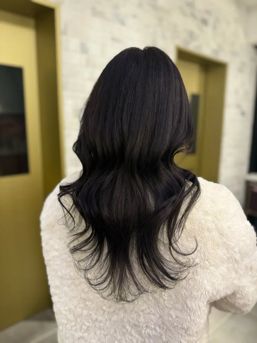 ロング カラー グレージュ costes 今井芽依のヘアスタイル