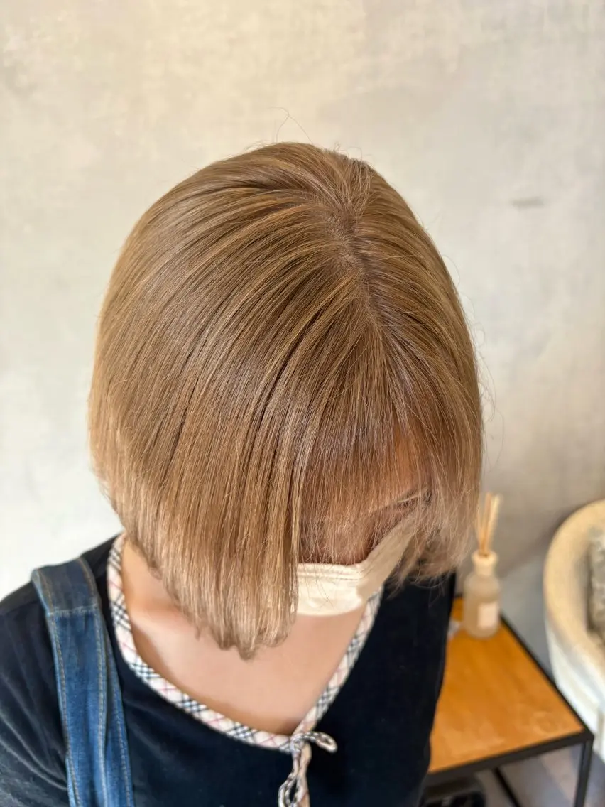 ショート カラー ベージュカラー ミルクティーベージュ ヘアカラー トリートメント goen/射水/北田 千恵のヘアスタイル