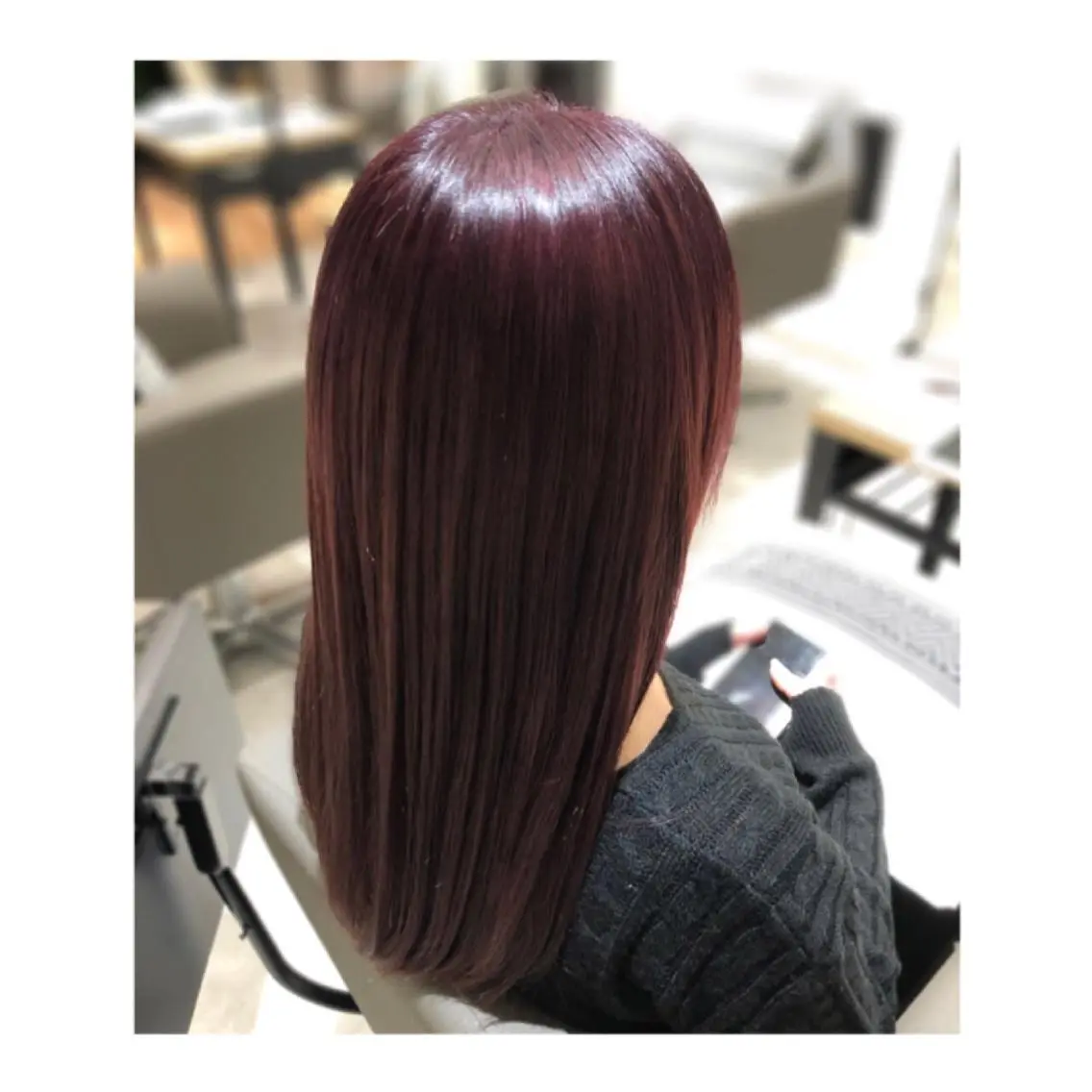 ロング カラー カシス レッドカラー まちだ ひとみのヘアスタイル