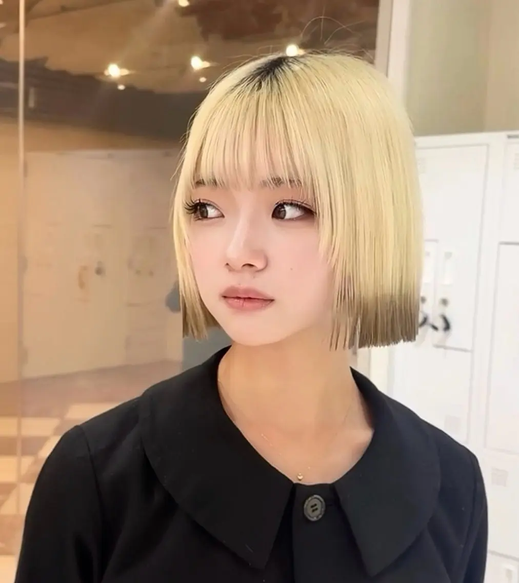 ショート ボブ カット ヘアカラー ワンカールで決まるレ イヤー/角岡泉希🩶のヘアスタイル
