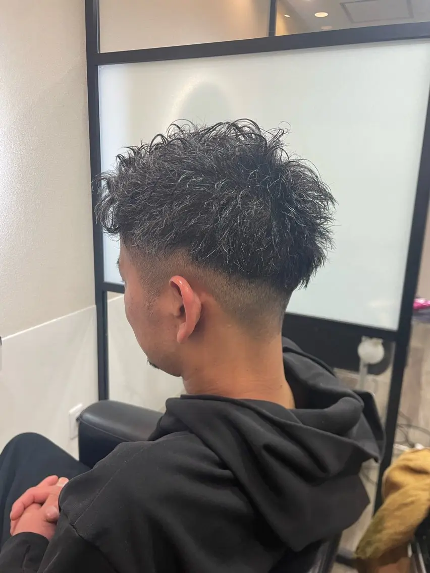 パーマ メンズ パーマ 樅木 恒毅のヘアスタイル