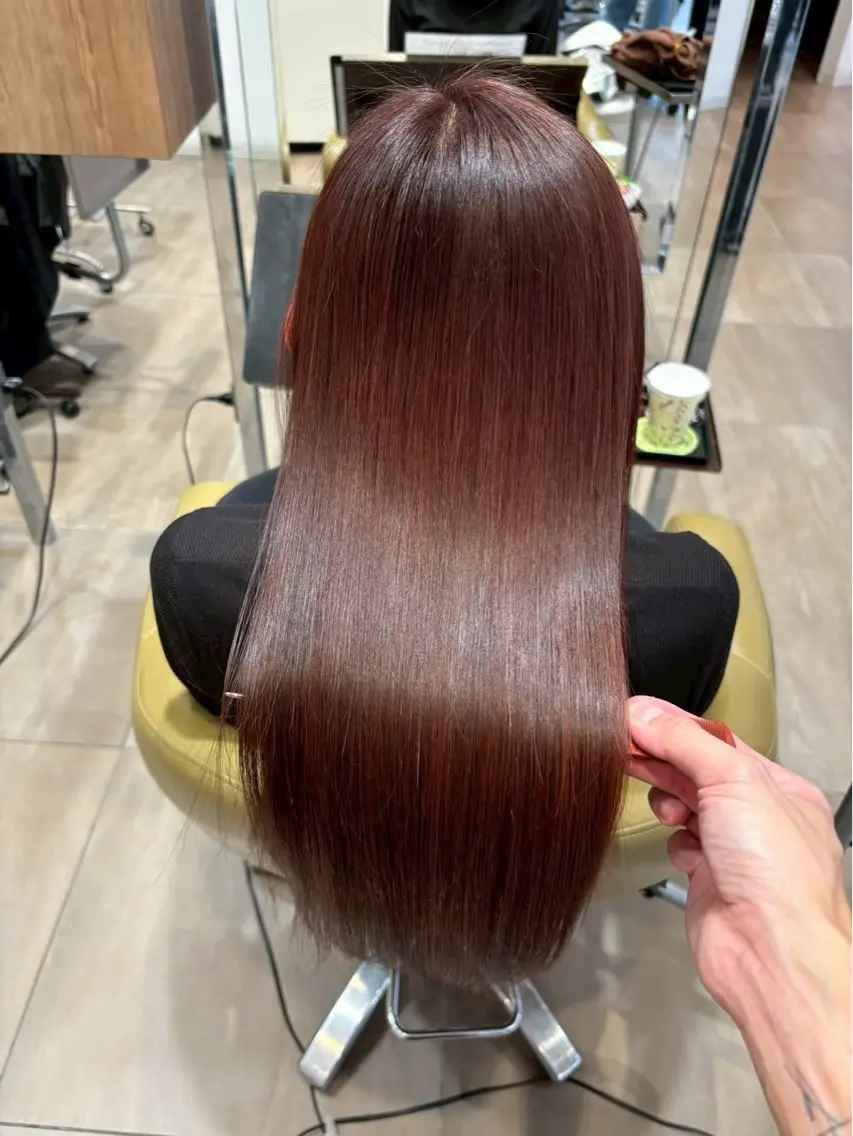ロング 秋山 空澄のヘアスタイル