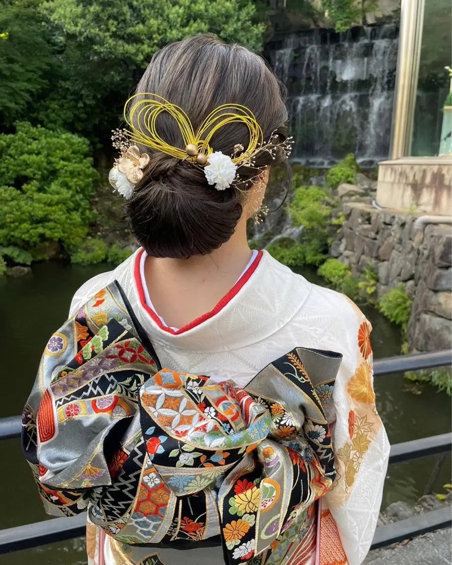 ミディアム ヘアアレンジ 成人式 結婚式・ブライダル 卒業式のヘアスタイル takebuchi harukaのヘアスタイル