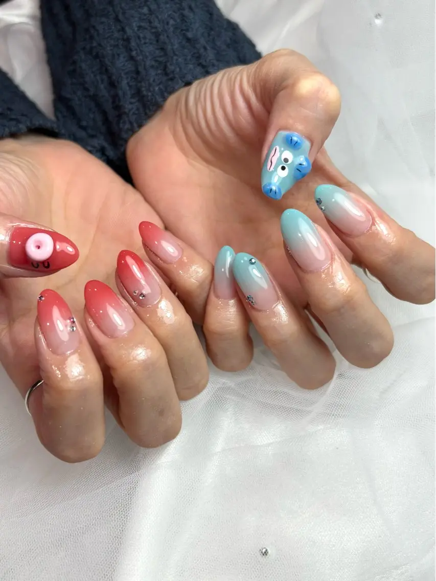 ネイル ストーンネイル ハンドネイル S. YUIのネイルデザイン