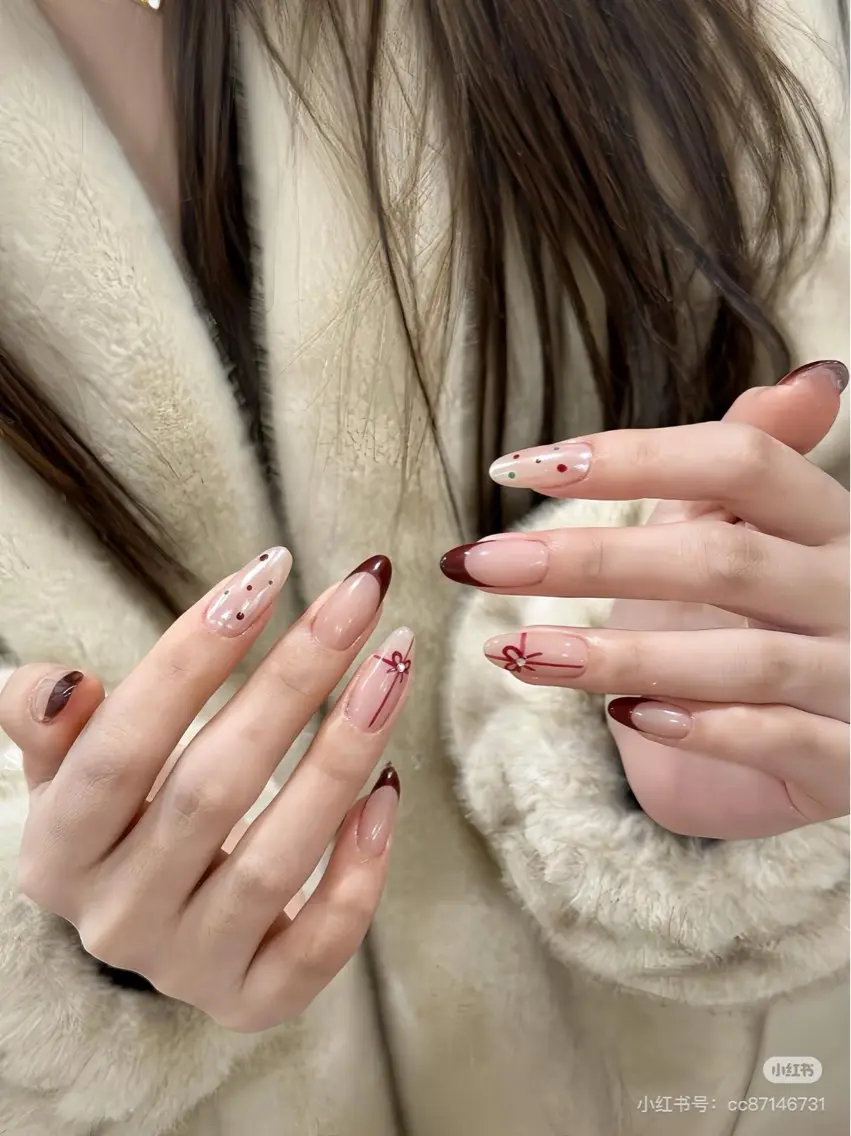 ネイル アートネイル オーロラネイル チークネイル フレンチネイル ガラスフレンチ ハンドネイル 🎀🎀YooLi Nail Salonのネイルデザイン