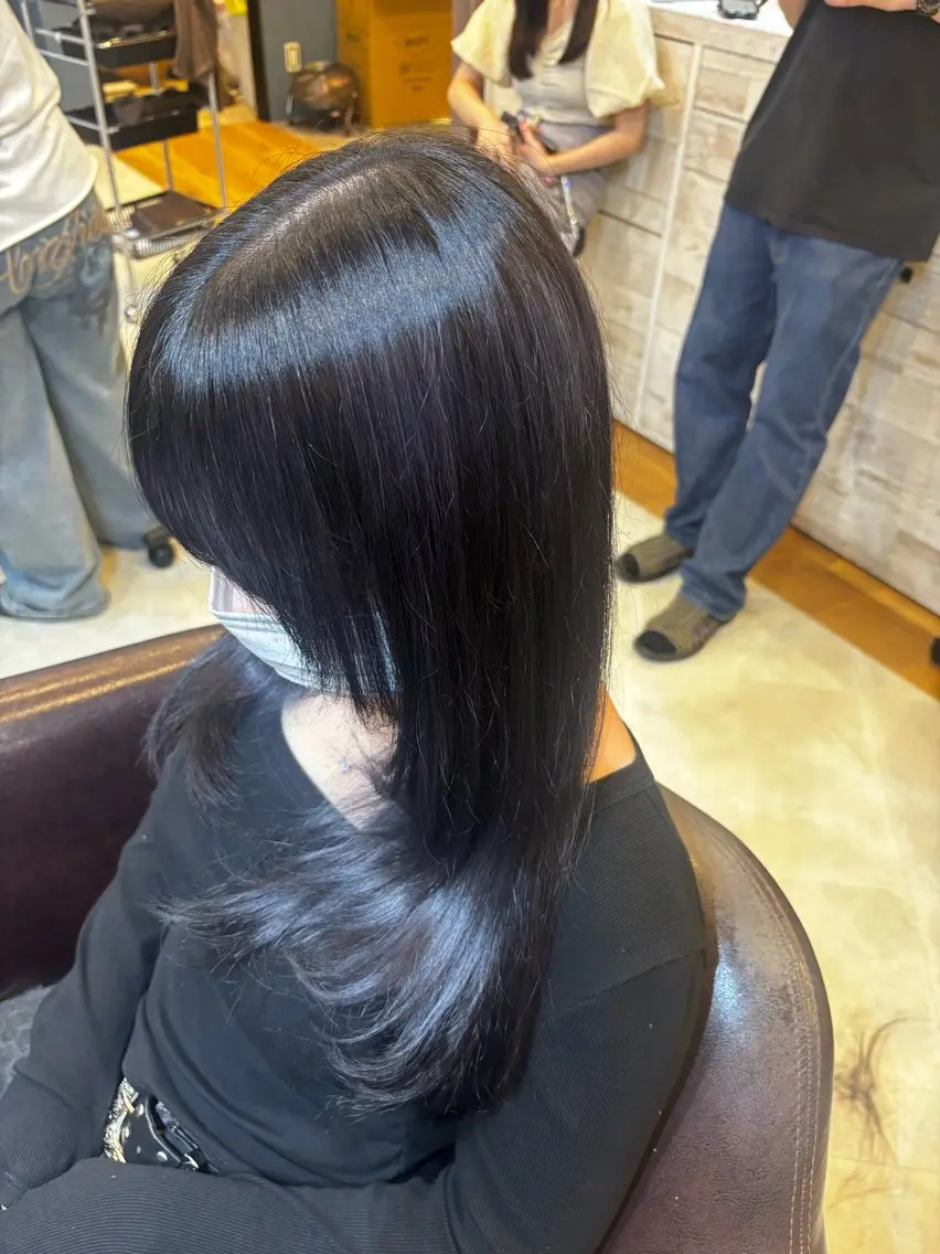 ロング カラー 上田 良夢のヘアスタイル