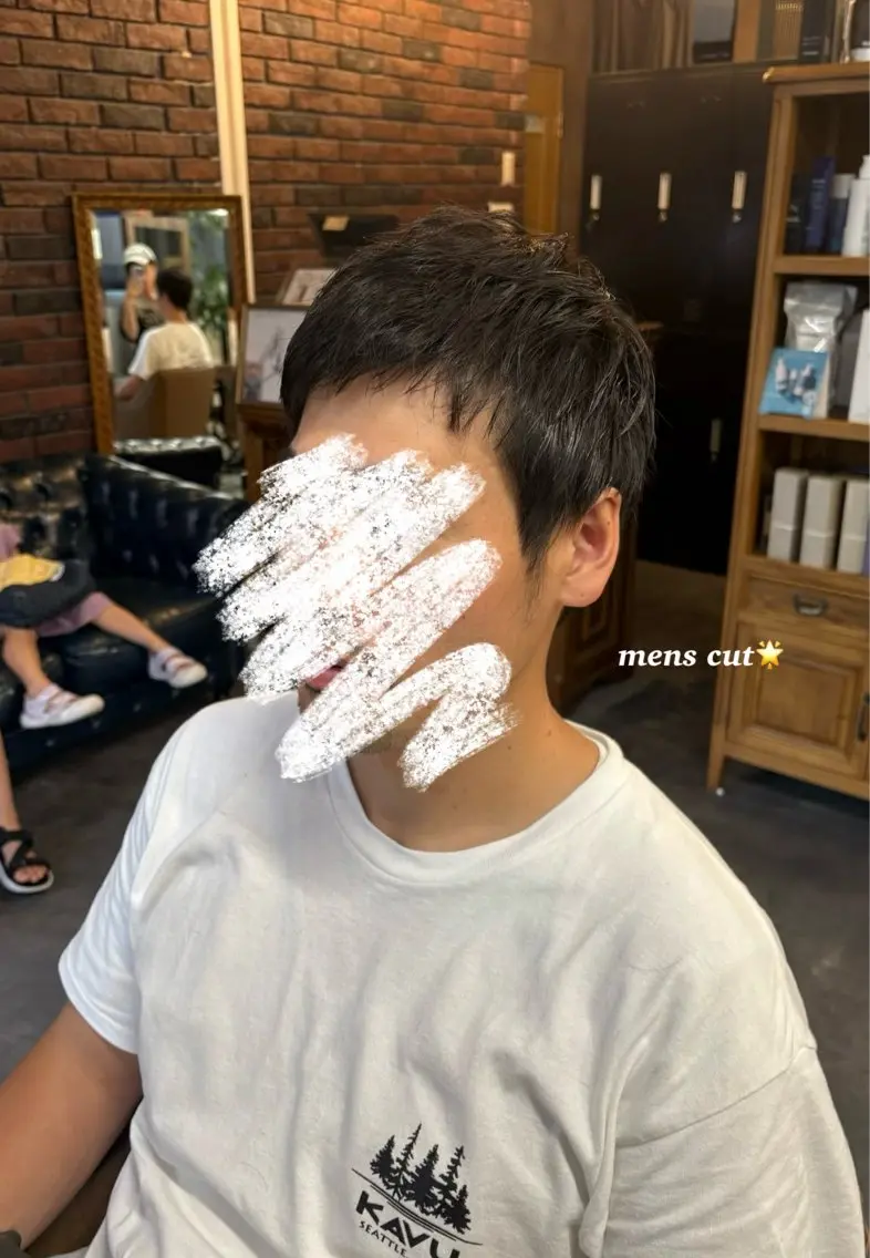 メンズ 刈り上げ カット 🫧透明感カラー 槇野🫧のヘアスタイル