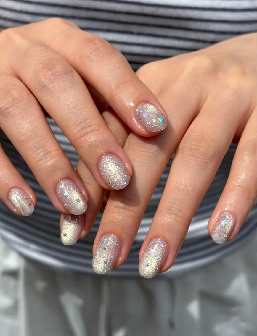 ネイル フラッシュネイル フラッシュマグ マグネットネイル ハンドネイル nails 🎀meのネイルデザイン