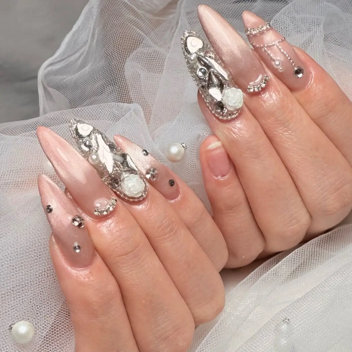 セミロング ハンドネイル 🌹Belle Nail🌹のネイルデザイン