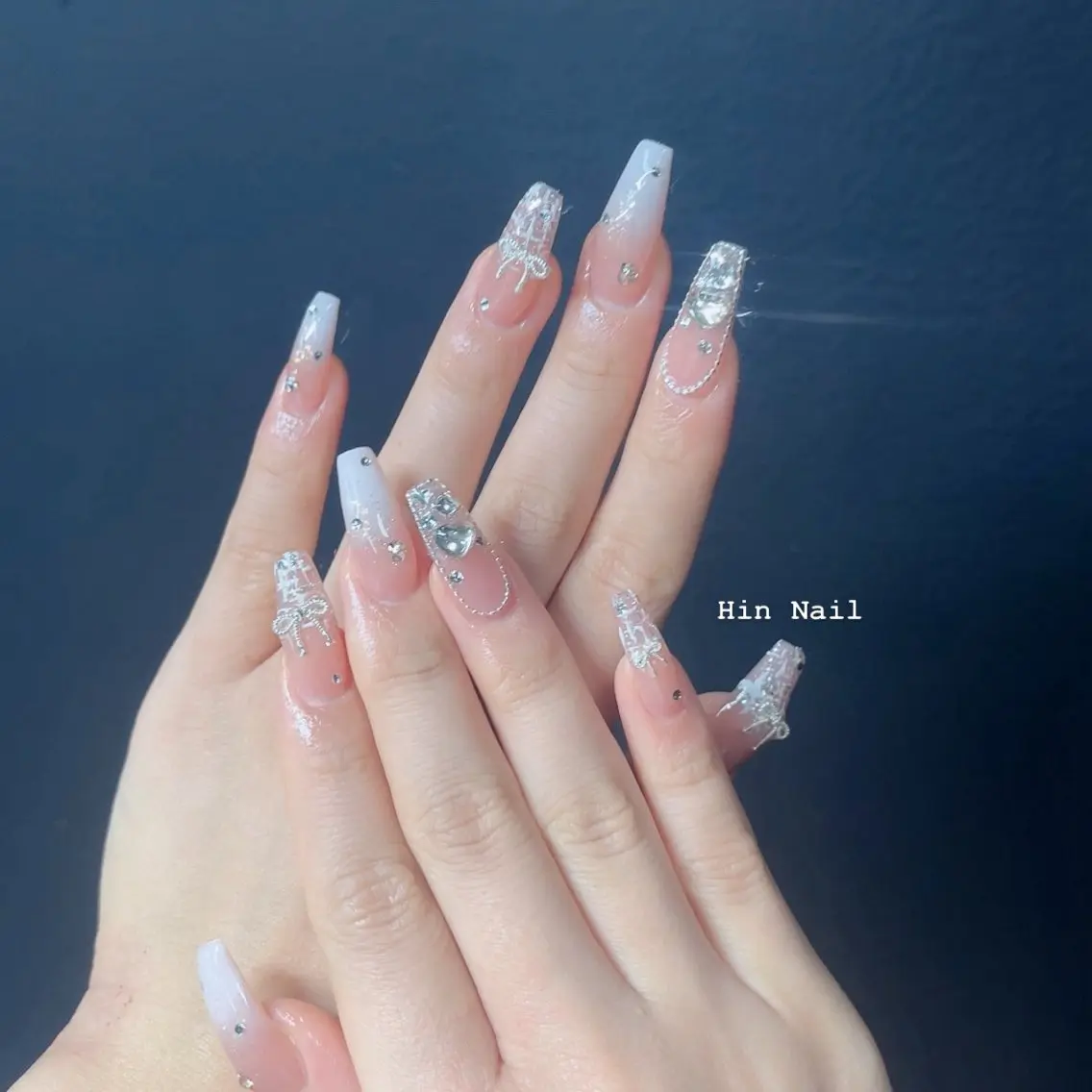 ネイル ハンドネイル HIN NAILのネイルデザイン