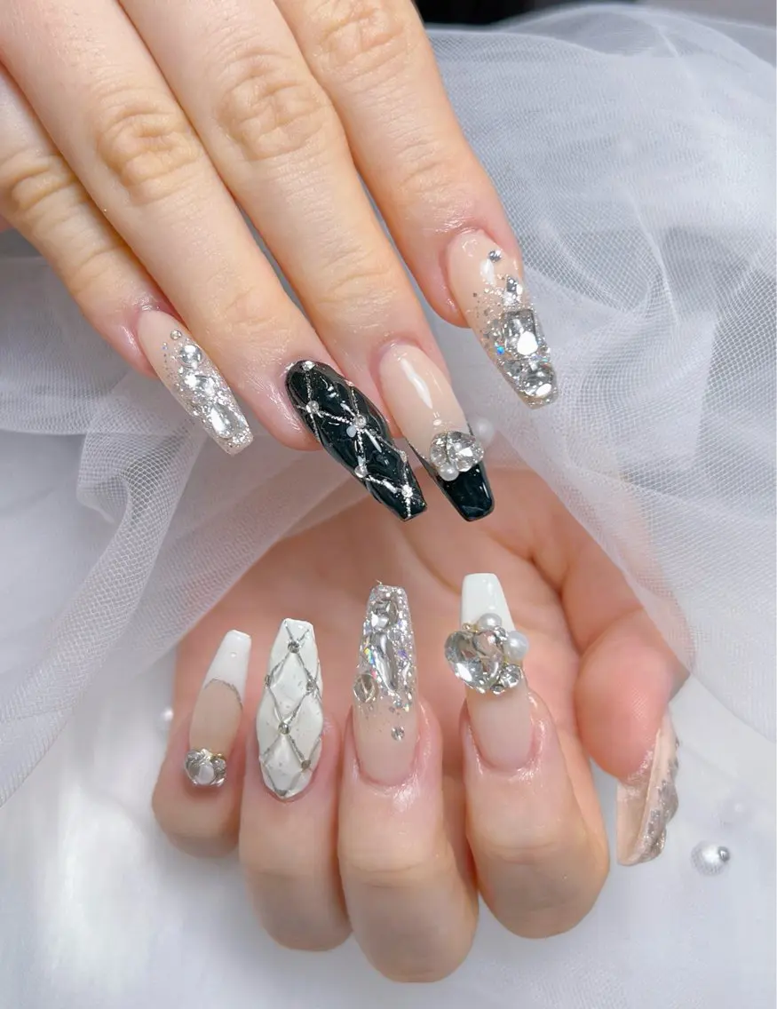 ネイル アートネイル オーロラネイル チークネイル 長さ出し フットネイル Miya _nailのネイルデザイン