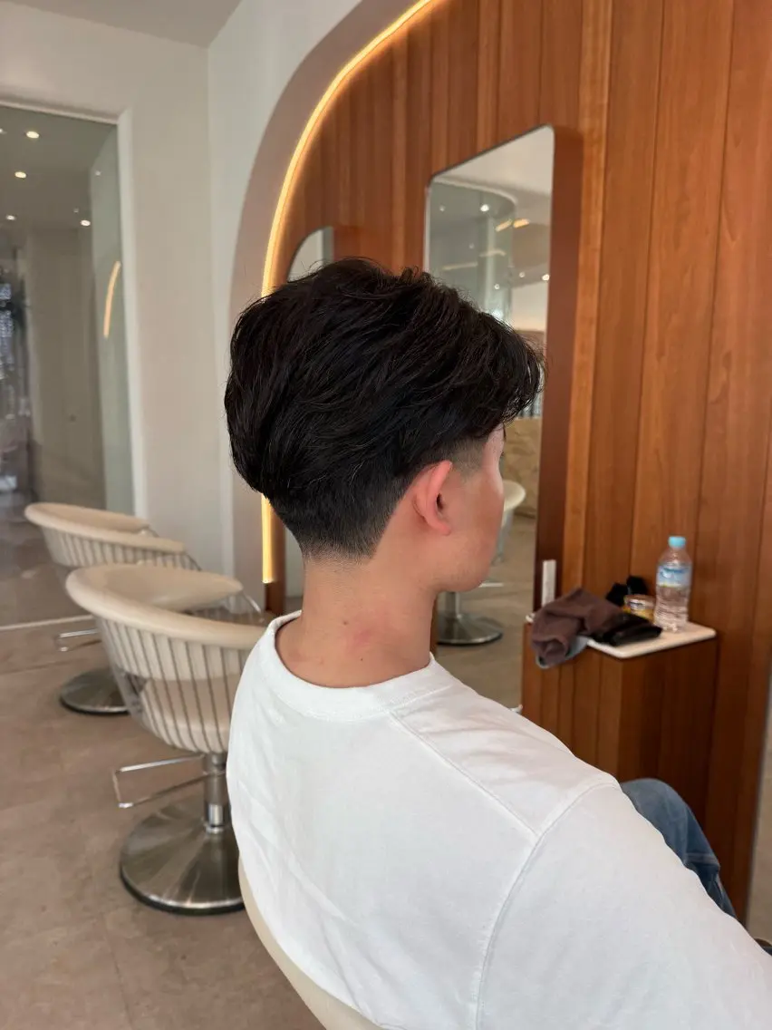 ショート メンズ フェードカット くせ毛 ショートヘア カット トリートメント 渋谷／トレンドヘア 蓮のヘアスタイル