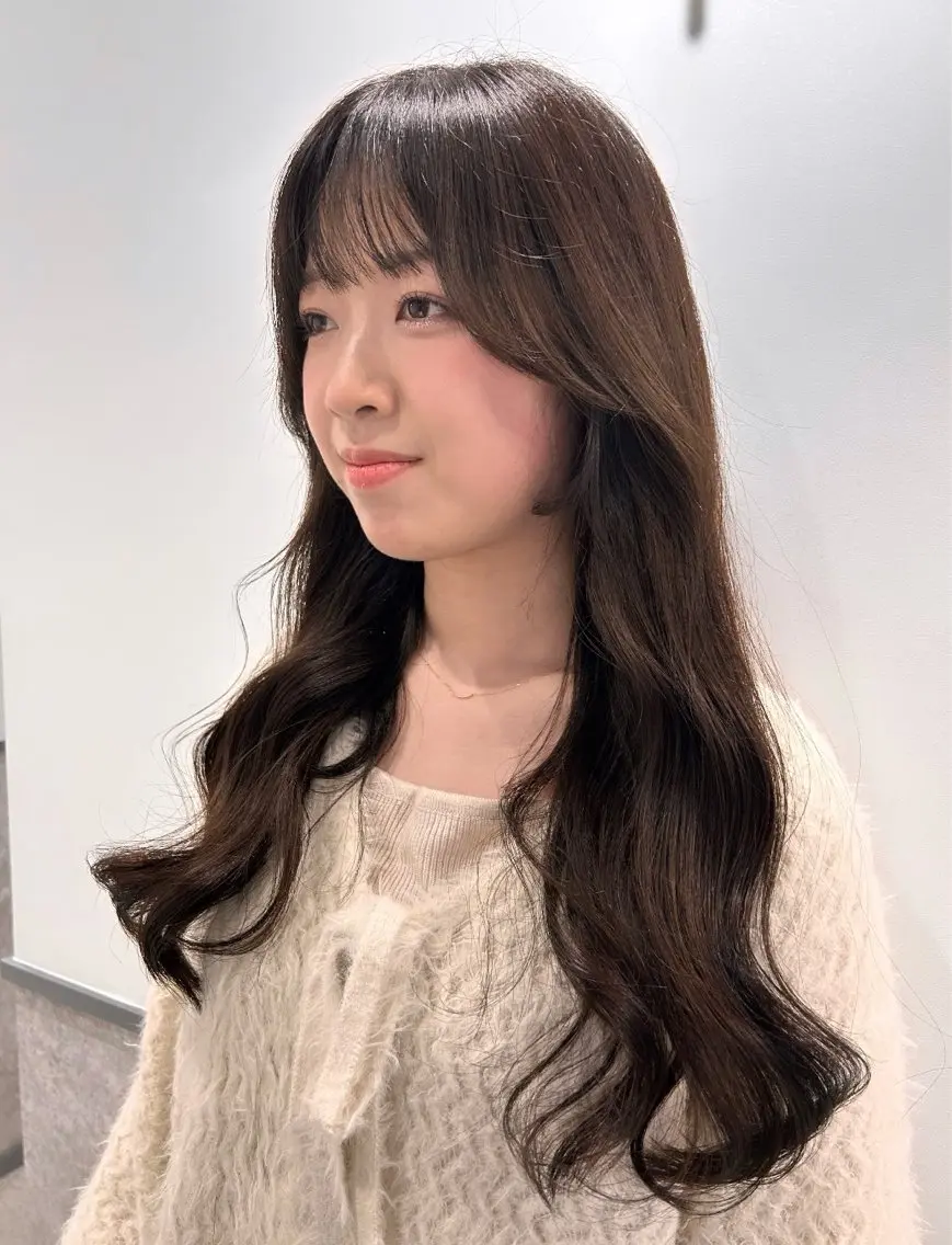 ロング カラー 堤 麻衣子のヘアスタイル