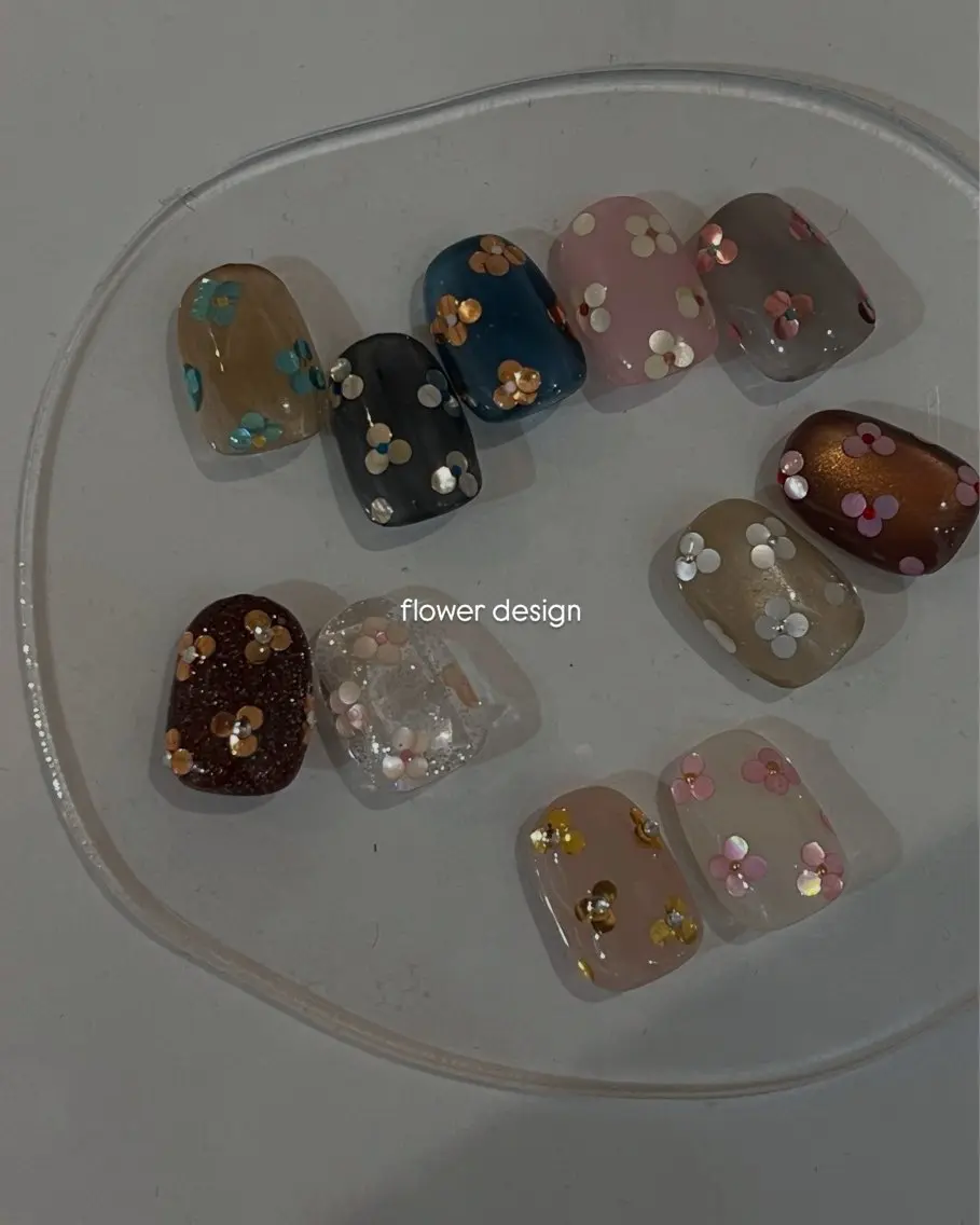 ネイル 𝗿𝗶𝗰𝗼 ˎˊ˗のネイルデザイン