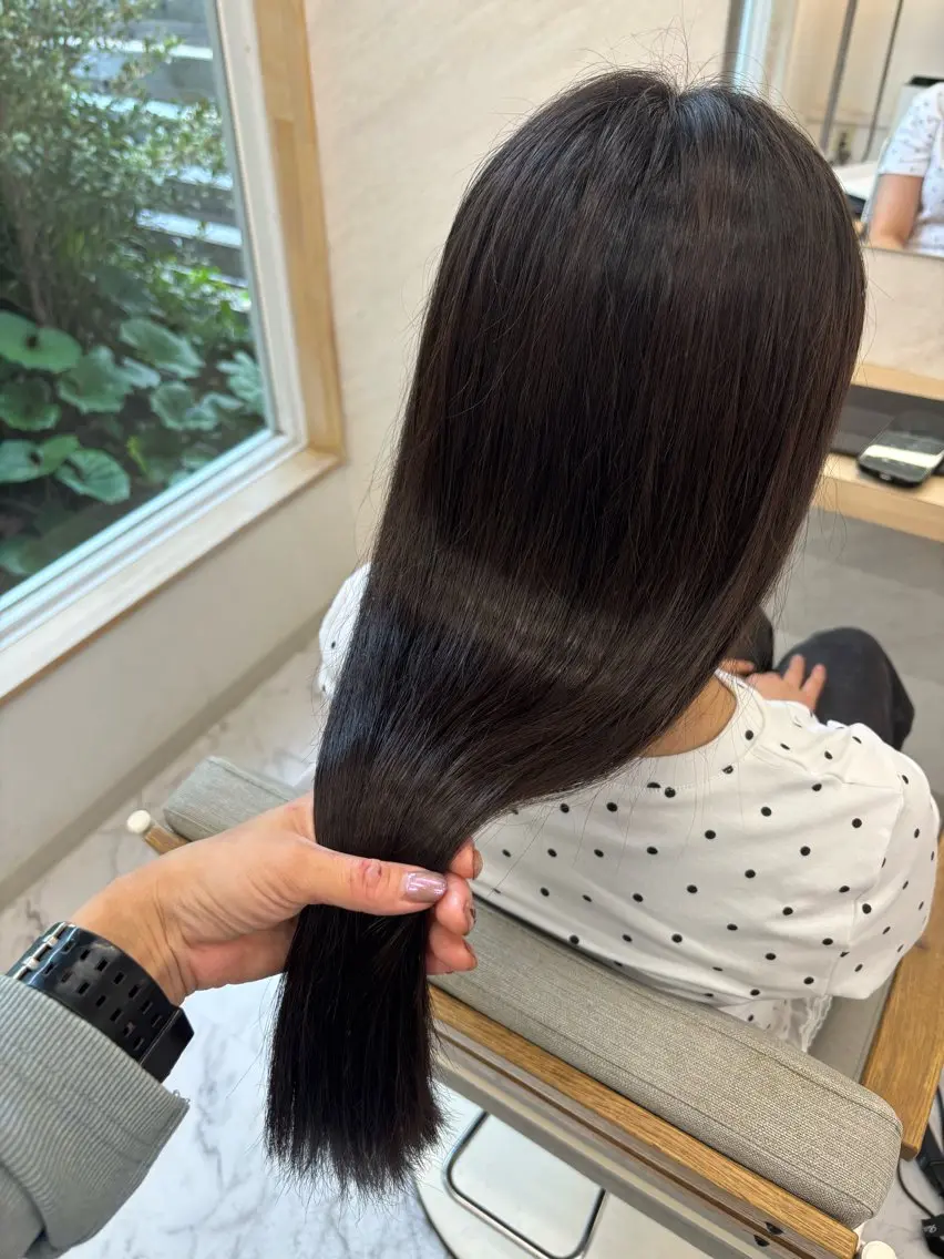 ロング パーマ 縮毛矯正 トリートメント 成瀬 千佳のヘアスタイル