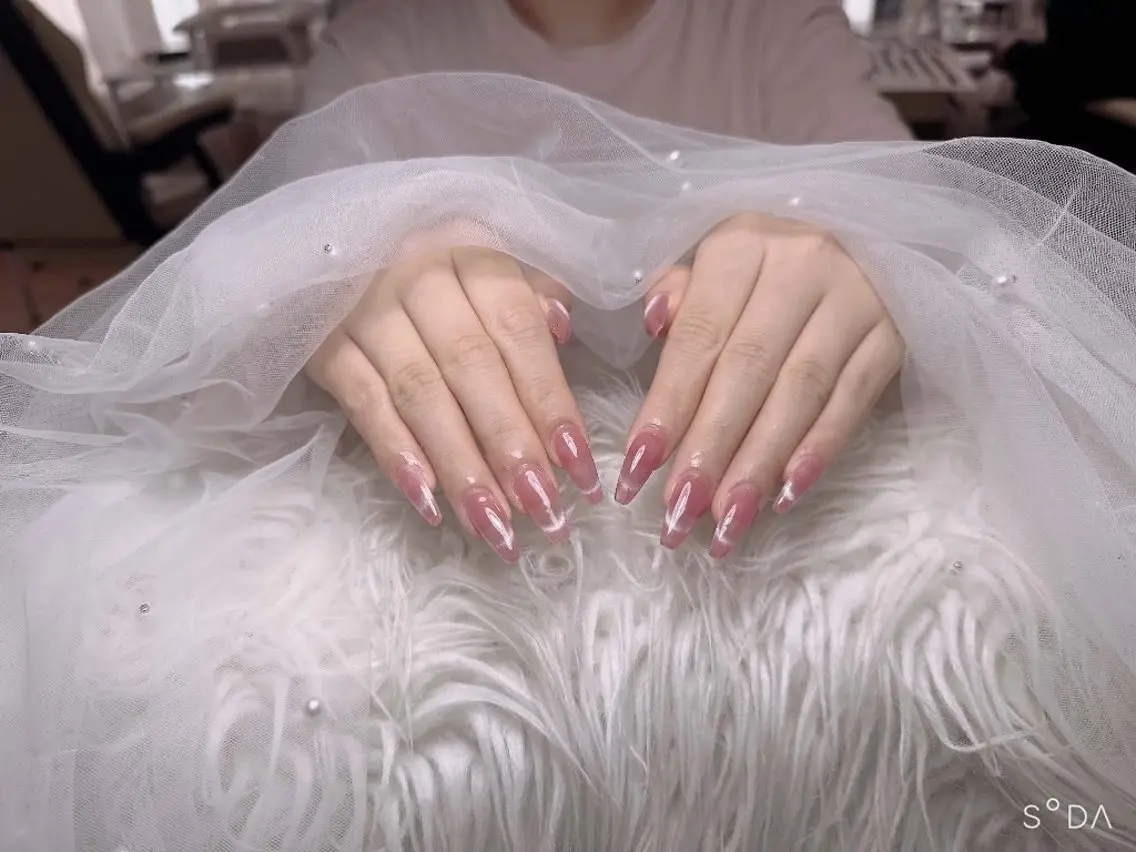 ネイル Queen Nail 研修生のネイルデザイン