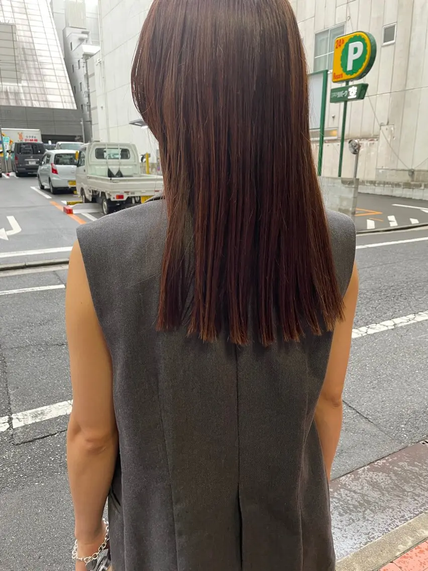 ロング カット 縮毛矯正 トリートメント さの あやねのヘアスタイル