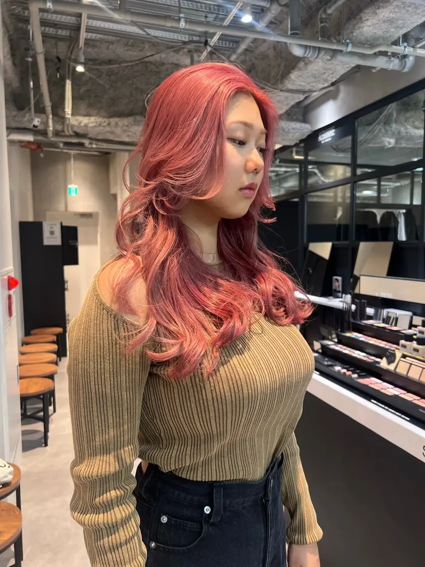 ロング カット ヘアカラー トリートメント 盛れるレイヤー🧡 飯田亘貴のヘアスタイル