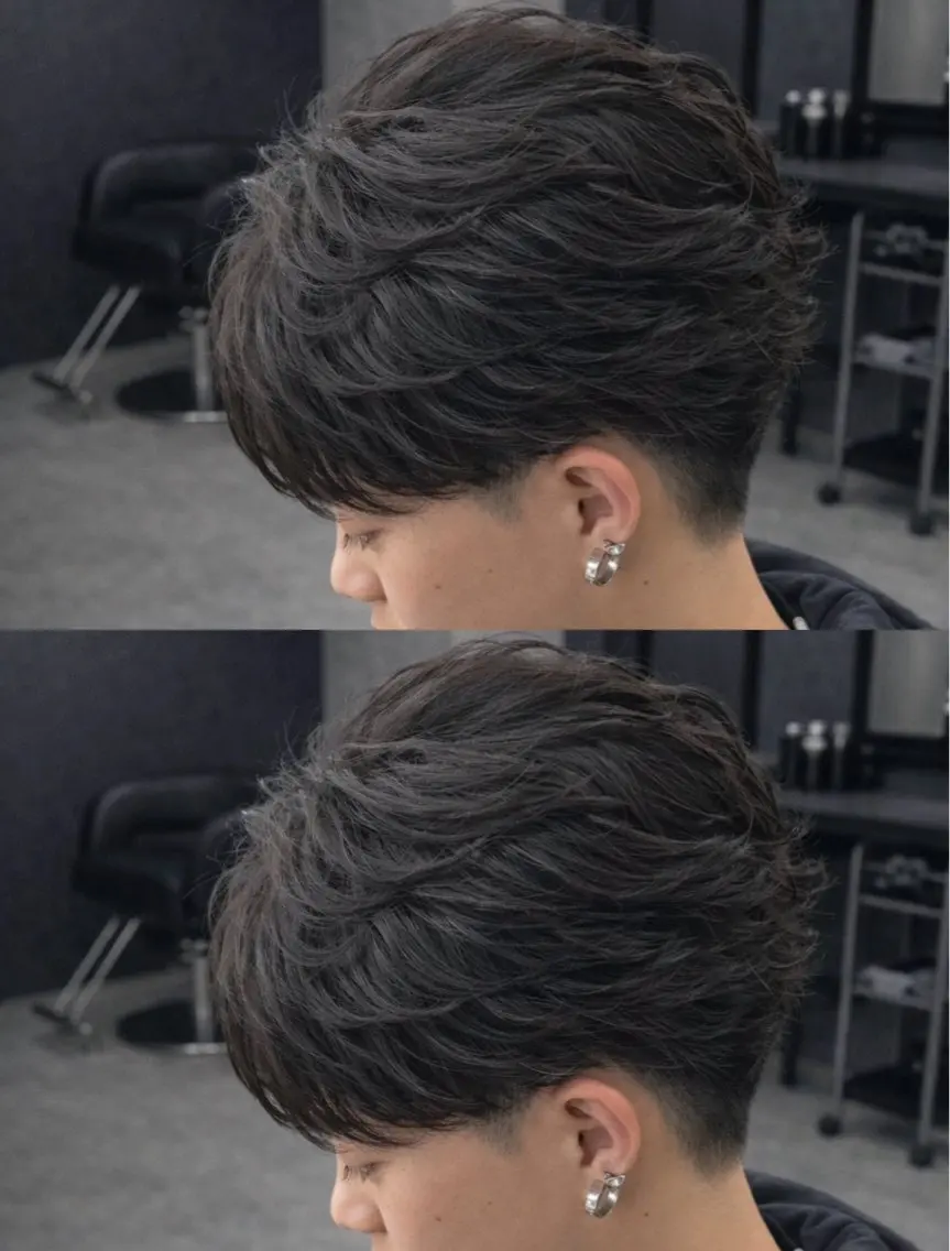 ミディアム パーマ ヘアアレンジ メンズ ミディアムパーマ メンズパーマ メンズツイストパーマ 波巻きパーマ ツイストパーマ カット トリートメント ヘッドスパ ヘアセット フェザーパーマ💫 曲がる縮毛矯正／海斗のヘアスタイル