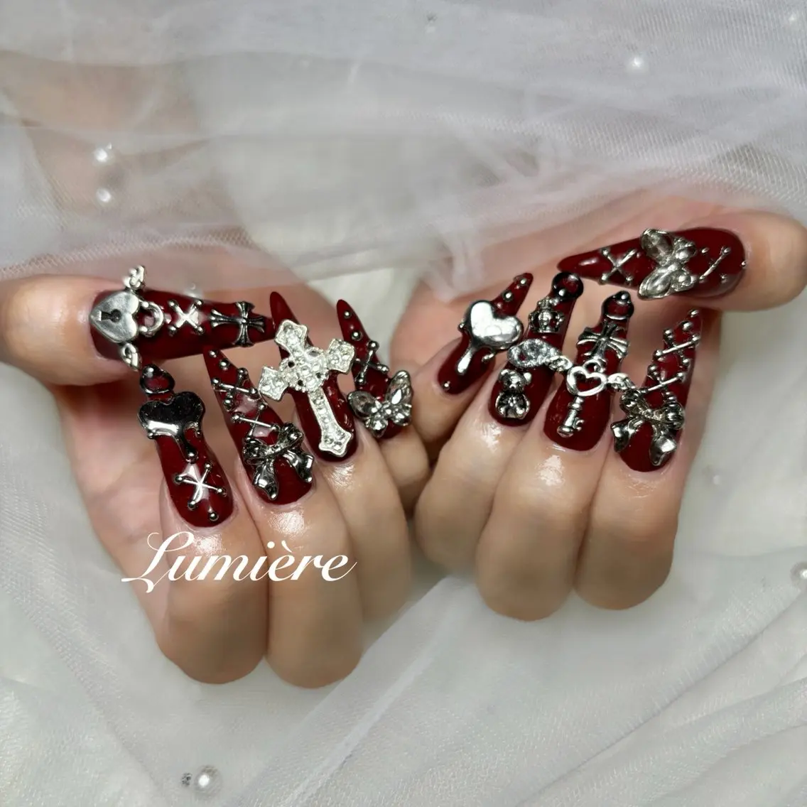 ネイル ハンドネイル Lumière| ロング|ワンホンのネイルデザイン
