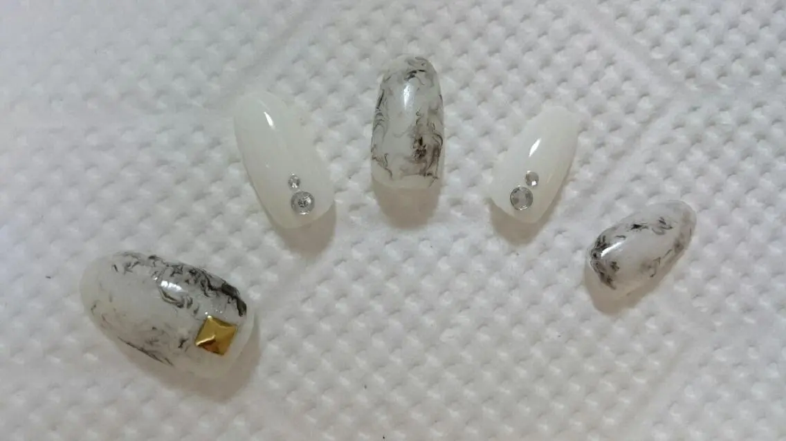 セミロング ロング ネイル nail salon Blancのネイルデザイン