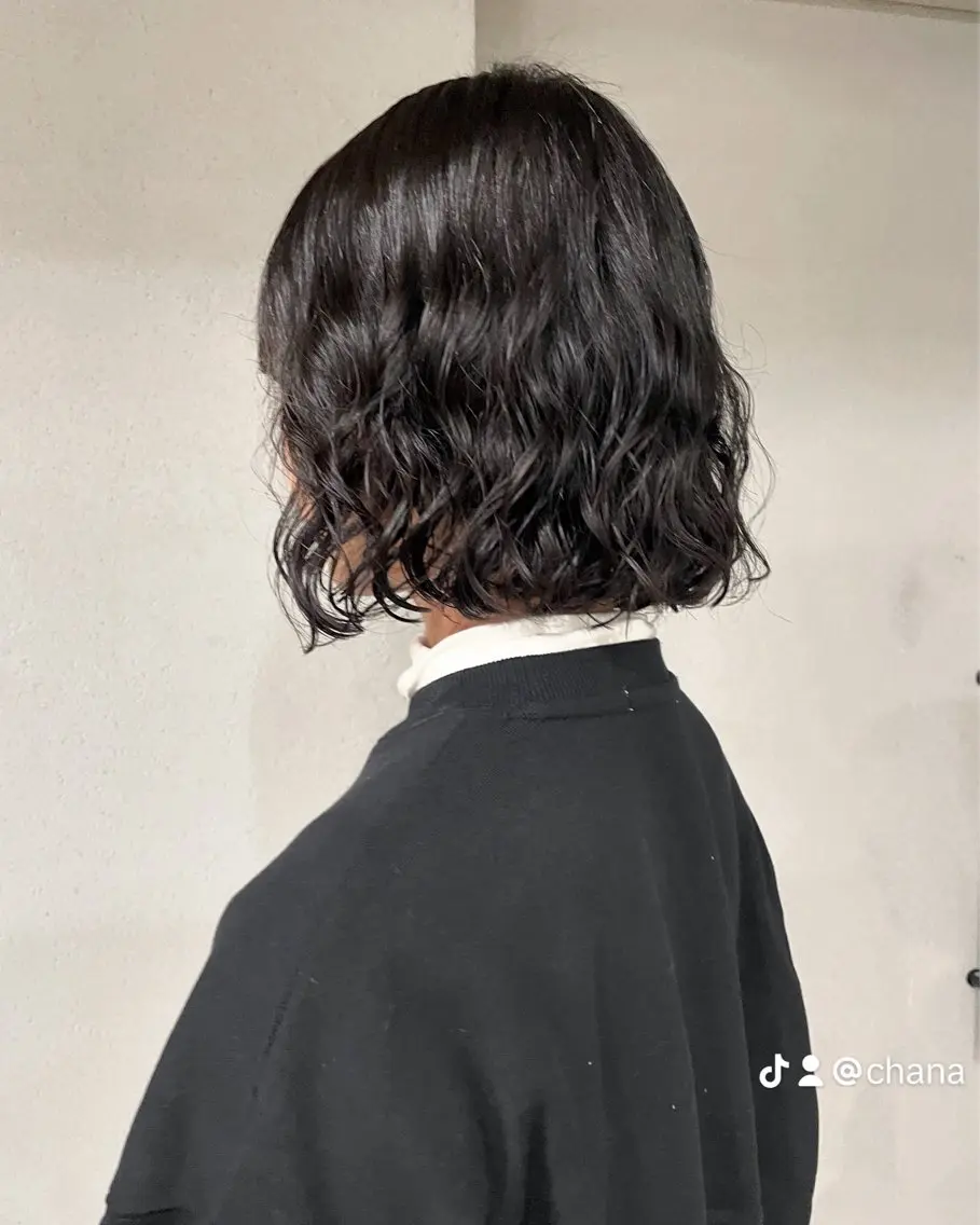 ミディアム カラー パーマ カット 表参道🌿赤み消し カラー/チナツのヘアスタイル