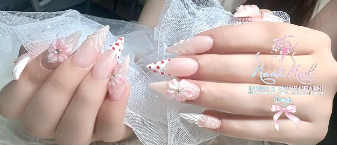 ミディアム ハンドネイル Linanail Nambaのネイルデザイン