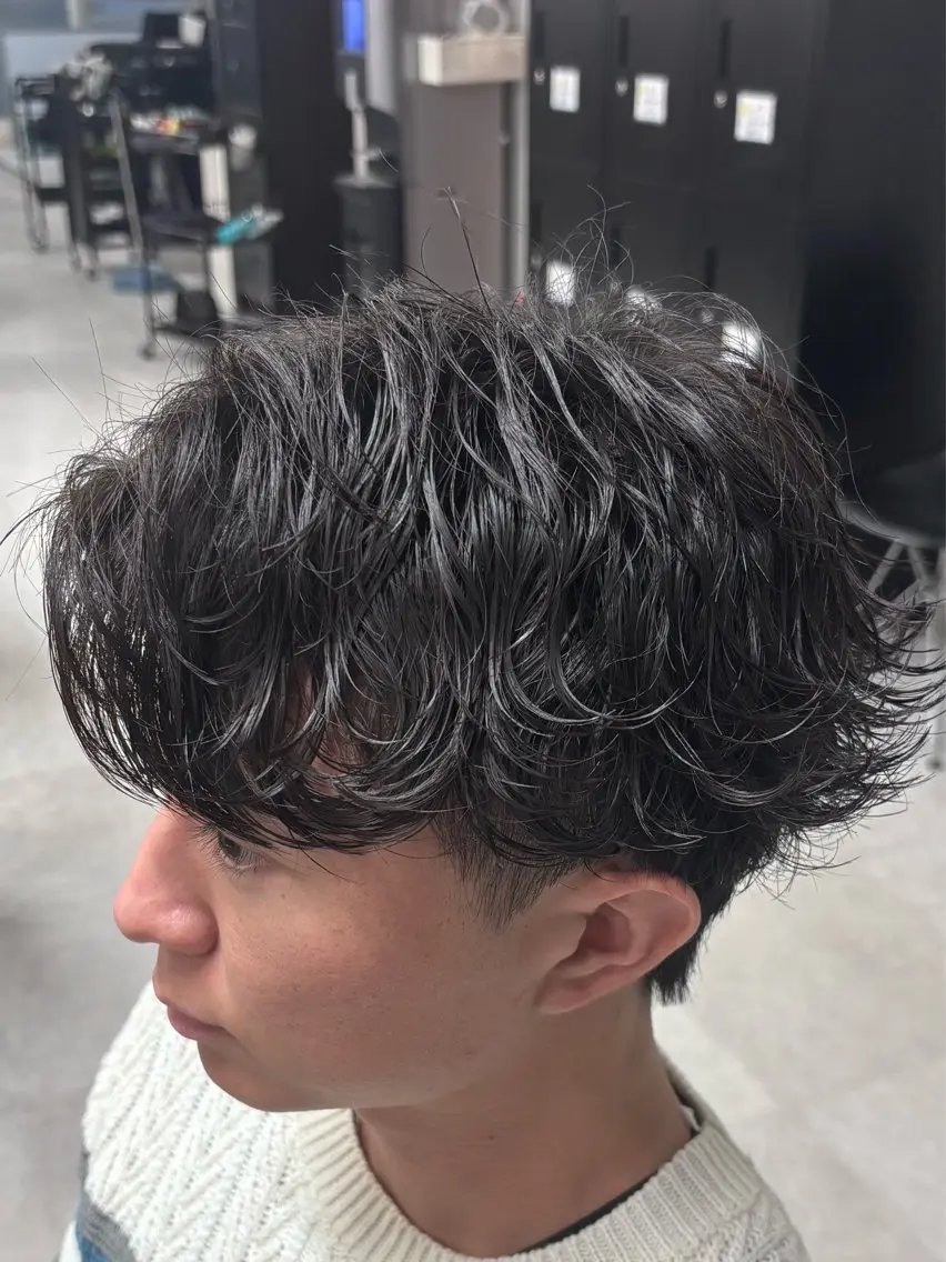 パーマ メンズ カット パーマ トリートメント ヘッドスパ パーマ特化 🇰🇷yutoのヘアスタイル