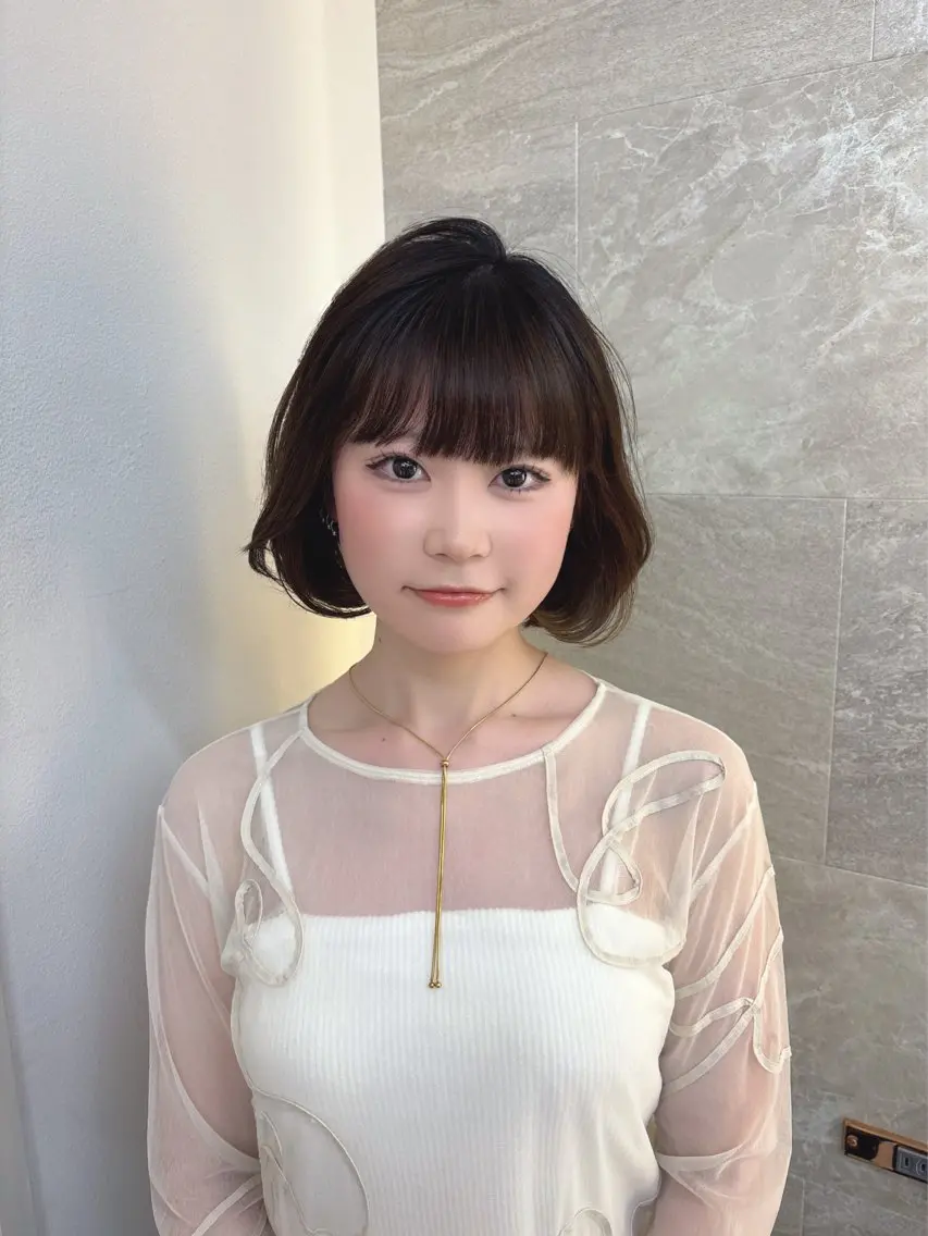 セミロング カラー ベージュカラー ブラウンカラー 透明感カラー マロンブラウン オリーブベージュ カット ヘアカラー トリートメント 顔周りレイヤー/ オリーブカラー/ゆうのヘアスタイル