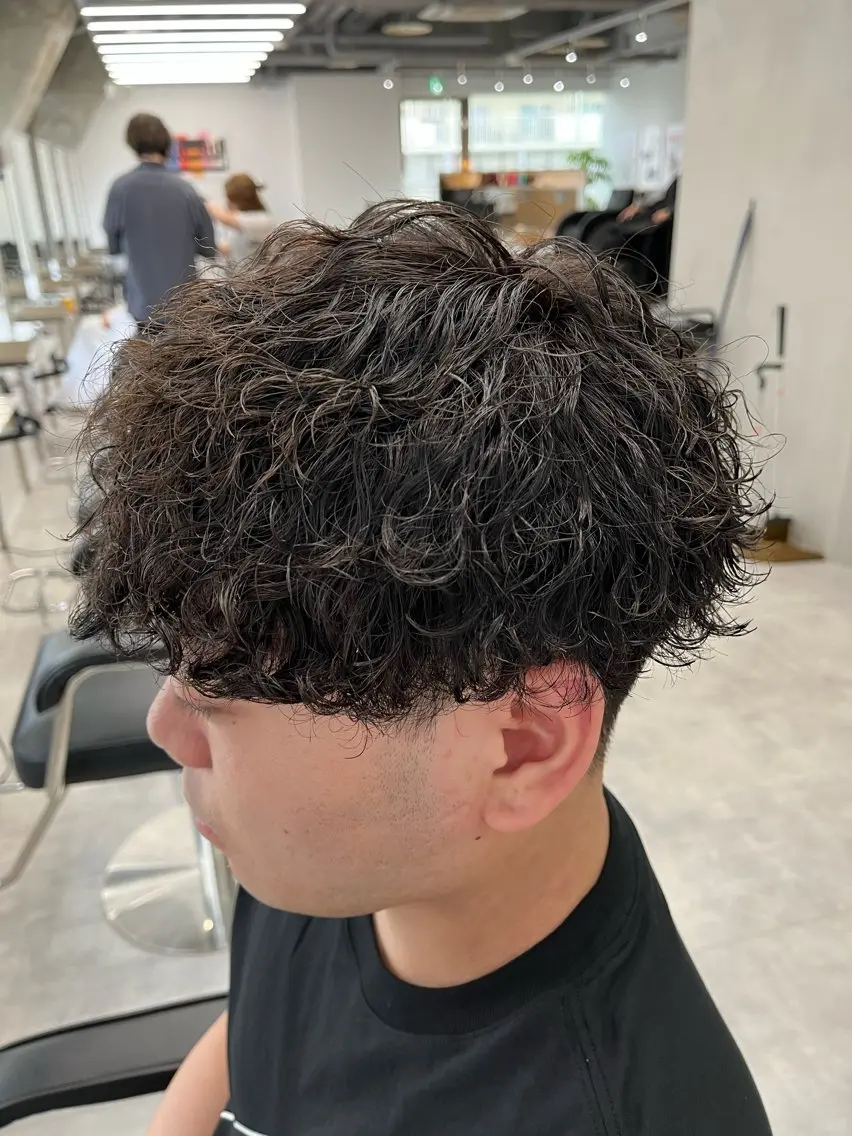 ショート パーマ メンズ メンズパーマ 波巻きパーマ 新潟メンズパーマ 新潟駅/小田拓実のヘアスタイル