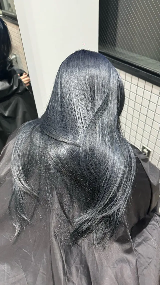セミロング chill_ KAZUKIのヘアスタイル