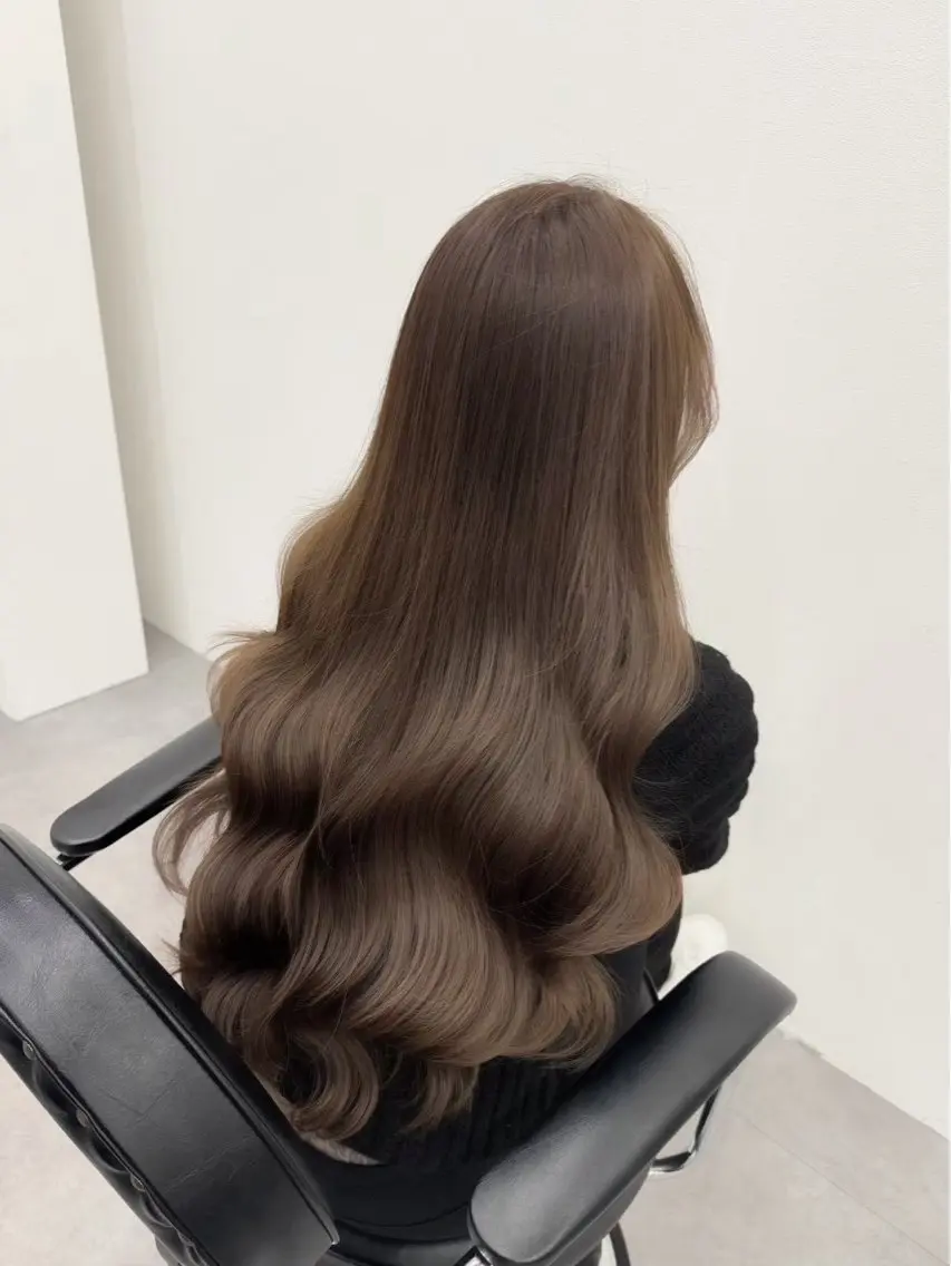 ロング カラー ブラウンカラー 透明感カラー 韓国風ヘア Seira 透明感カラー🎀のヘアスタイル
